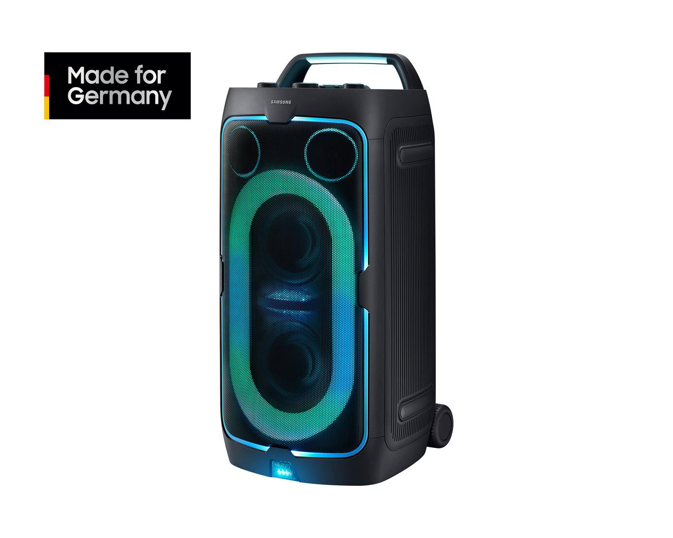 Schwarzer Samsung Lautsprecher mit bunten Lichtern und einem "Made for Germany"-Aufkleber.