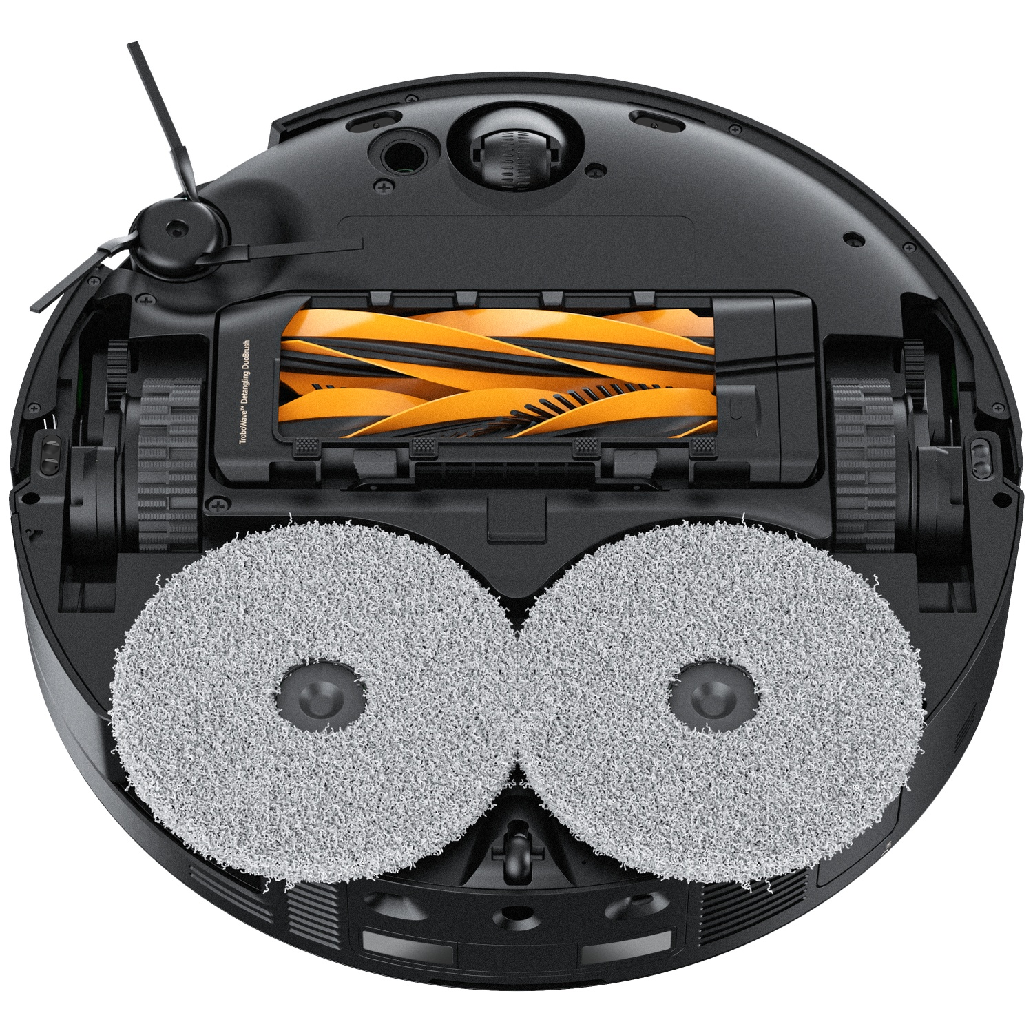 Dessous d'un aspirateur robot noir avec rouleau de brosse orange et deux tampons de vadrouille gris.