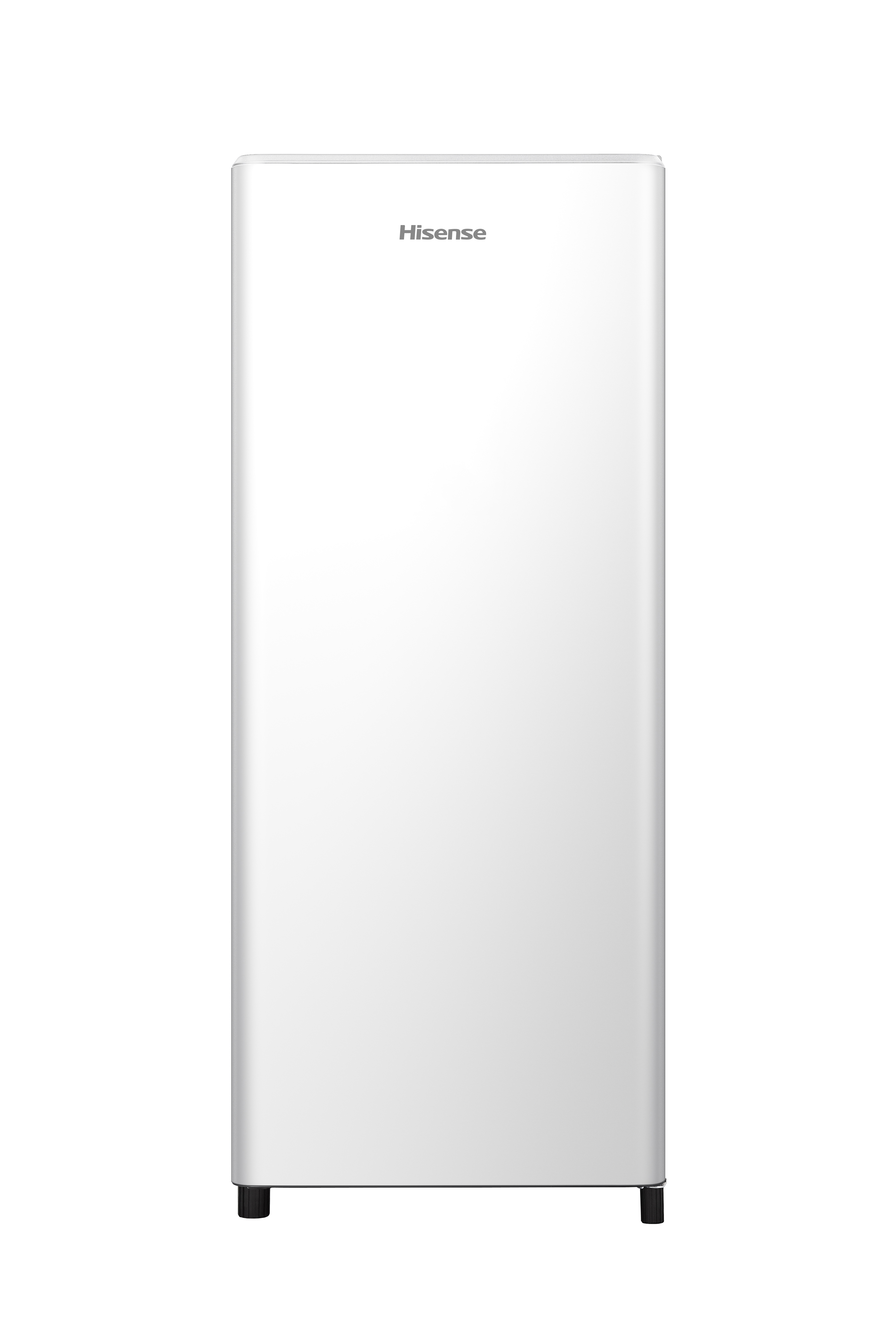 Ein schlanker, weißer Hisense-Kühlschrank mit schwarzer Basis.
