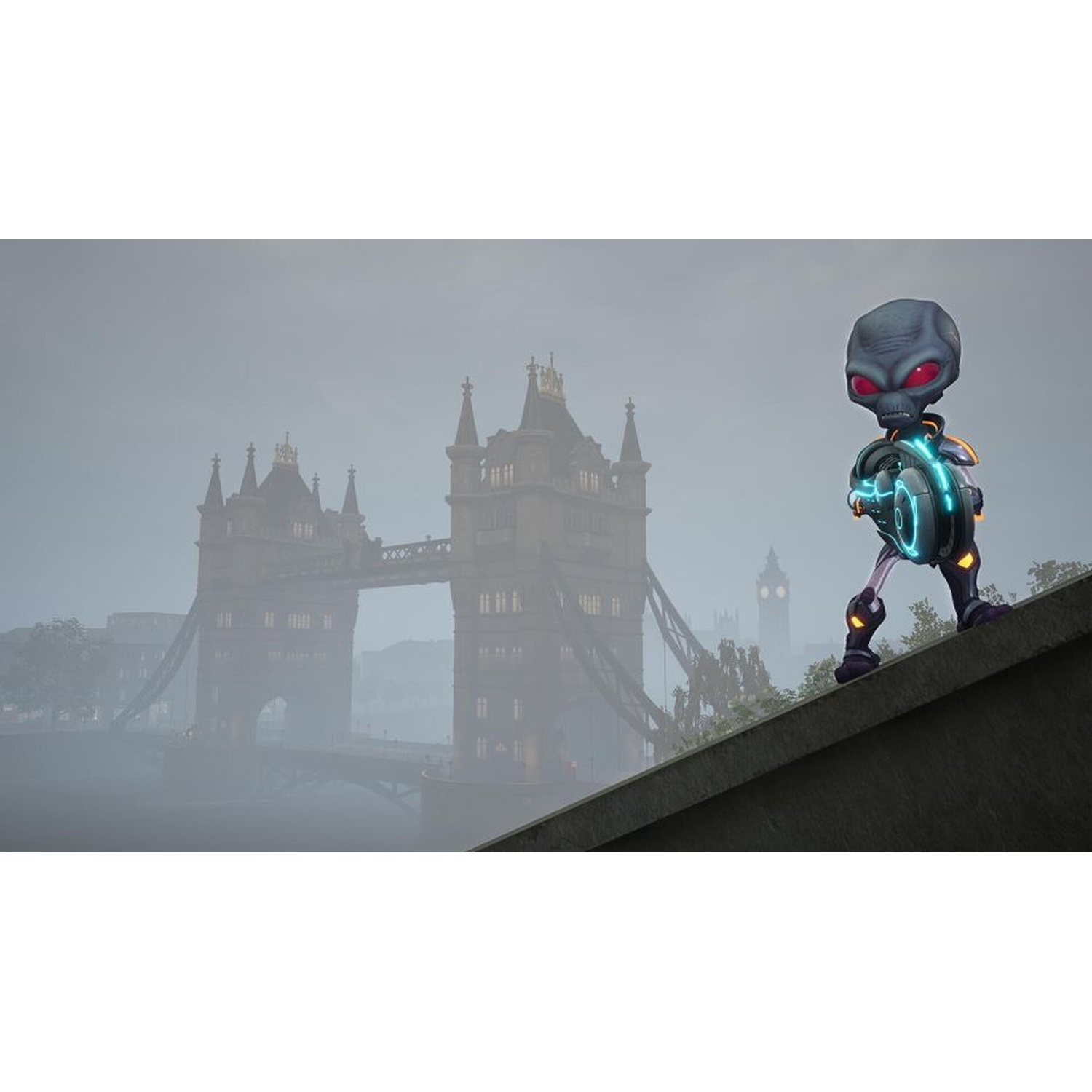Alien met straalpistool op brug met mistige skyline van Londen en Tower Bridge.