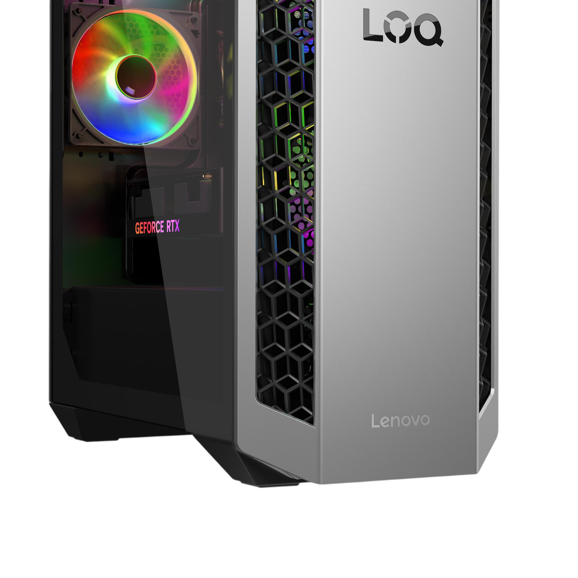 Ein silberner Lenovo-Gaming-PC mit RGB-Lüftern und "GEFORCE RTX"-Aufschrift.