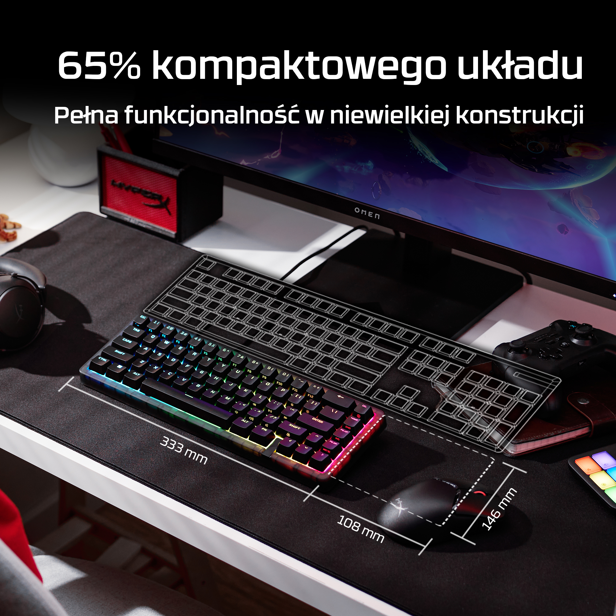 Zestaw gamingowy z klawiaturą, myszą i słuchawkami na macie.