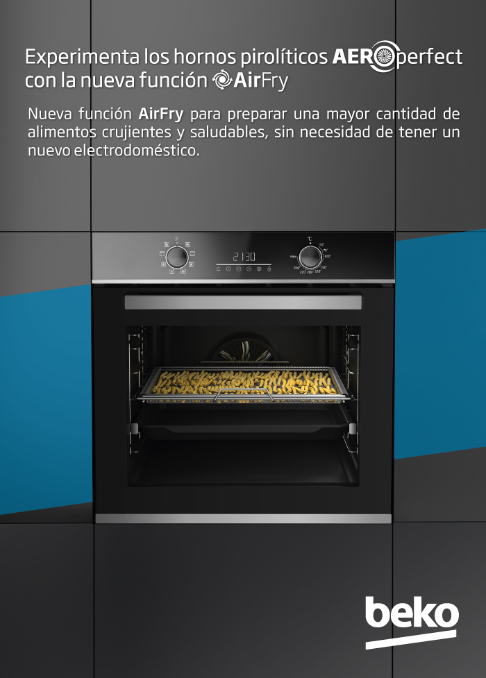 Un horno negro moderno con una bandeja llena de pasta dorada y pantalla digital.