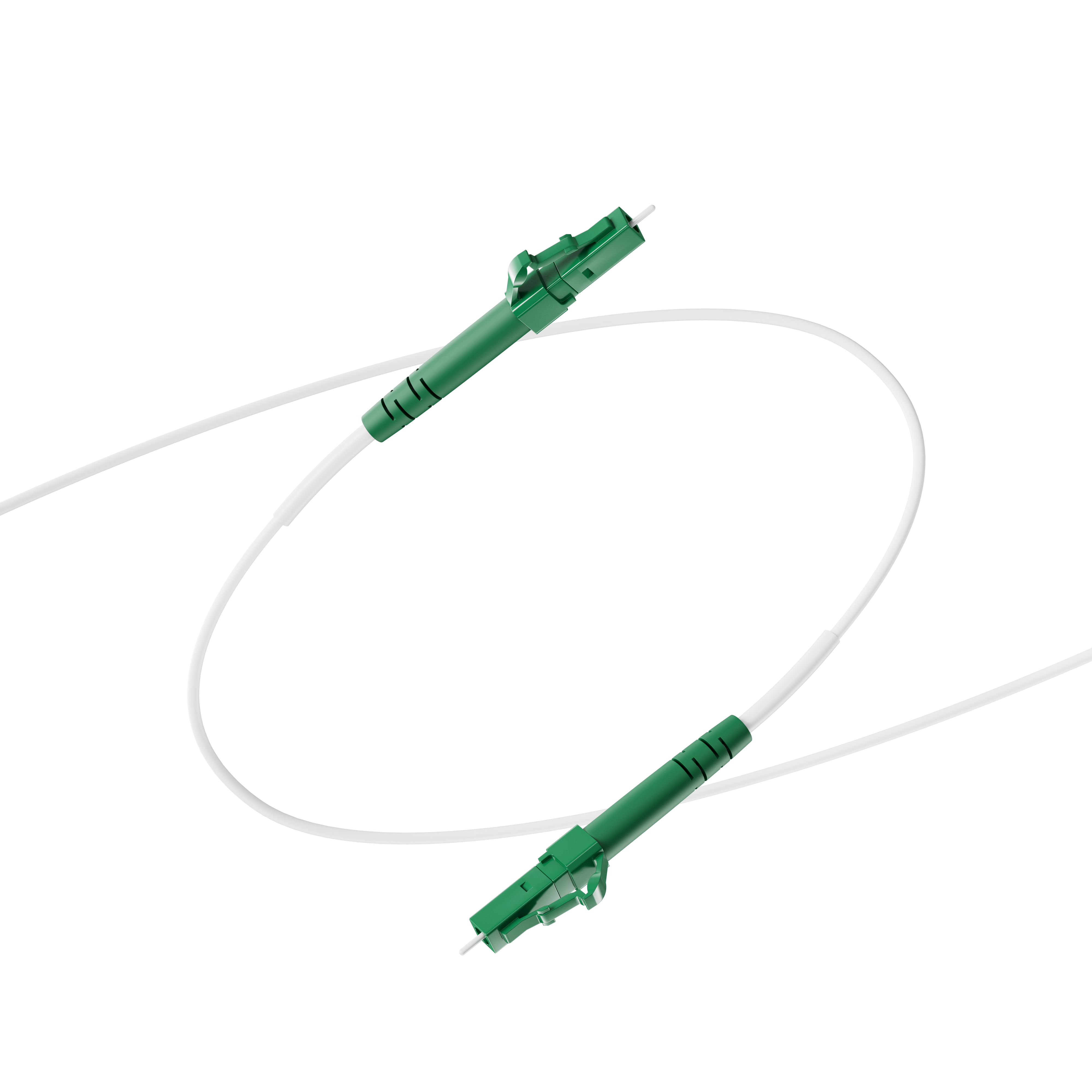 Zwei grüne Glasfaserstecker sind mit einem weißen Kabel verbunden.