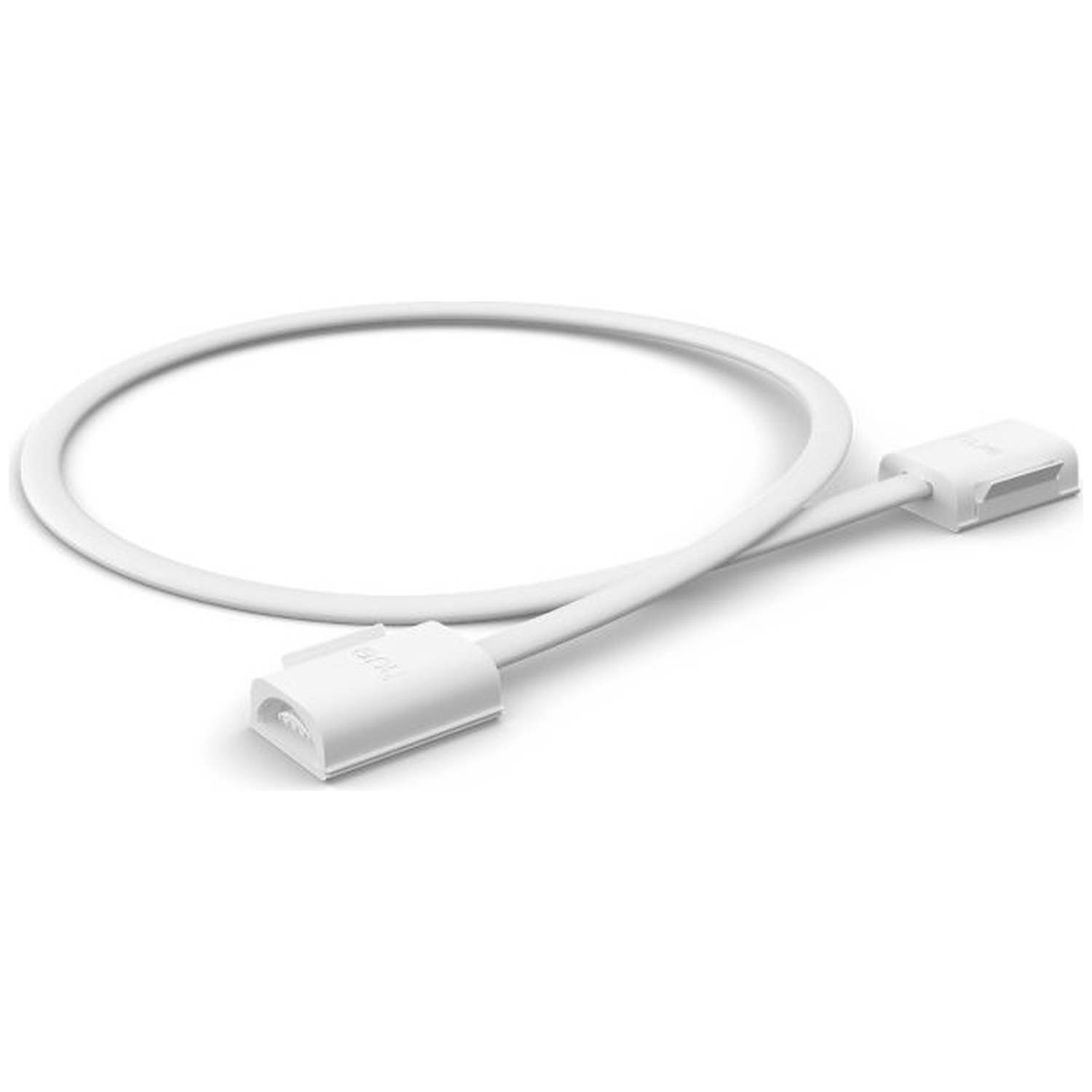 Een witte kabel met aan beide uiteinden connectoren, op een witte achtergrond.