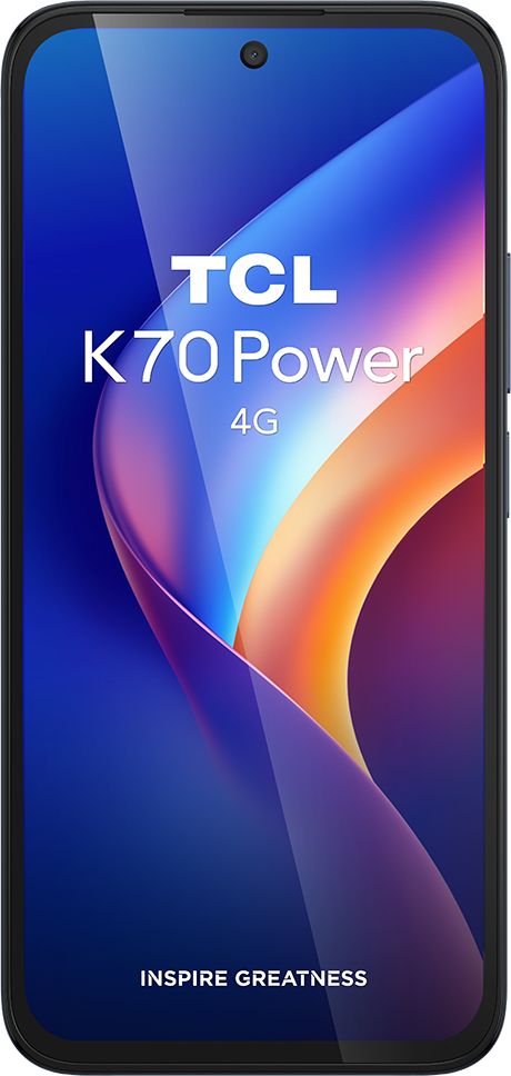 Egy TCL K70 Power 4G okostelefon absztrakt kék háttér előtt.