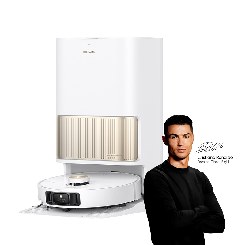 Şarj istasyonlu beyaz robot süpürge ve Cristiano Ronaldo.