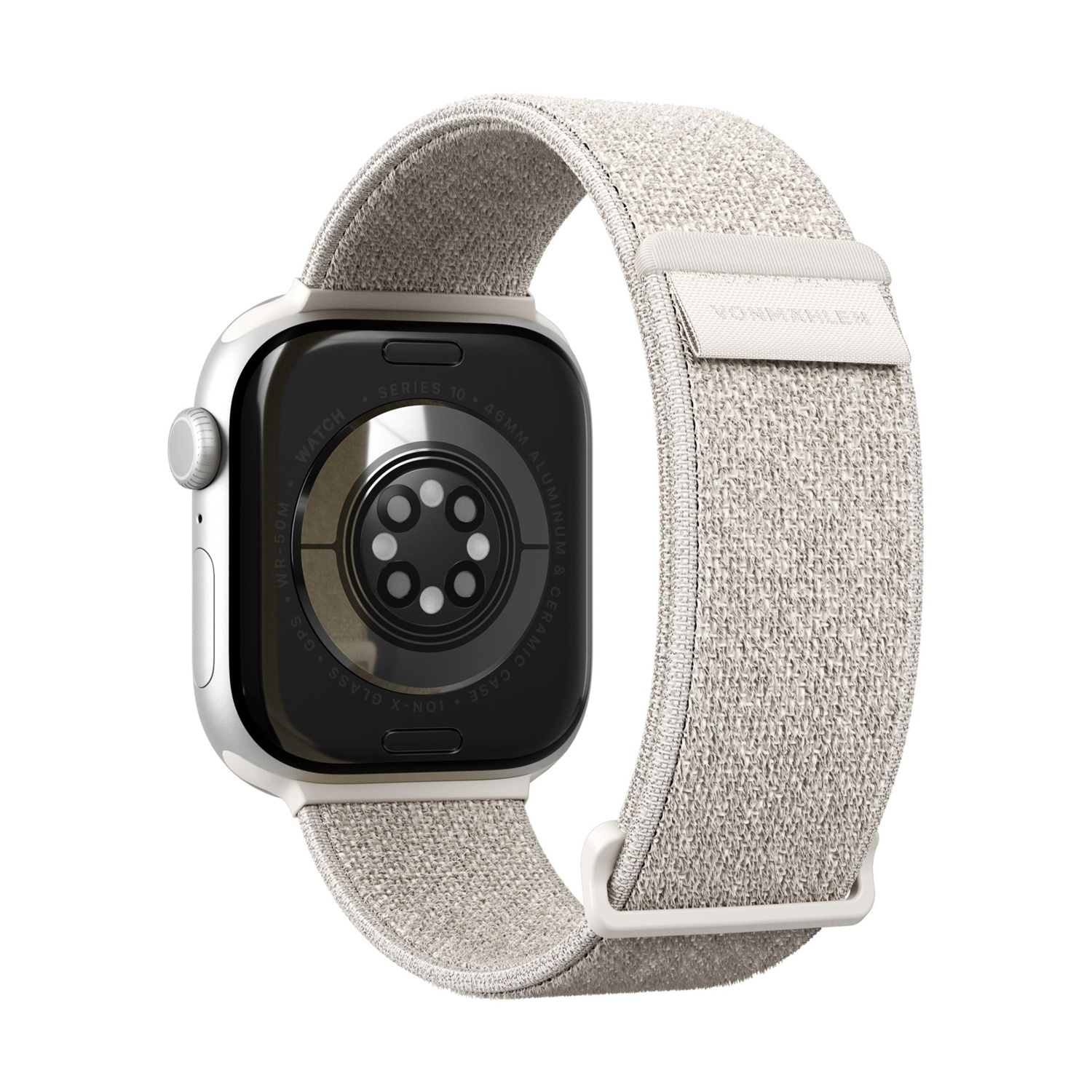 Retro di uno smartwatch argentato con cinturino in tessuto chiaro.