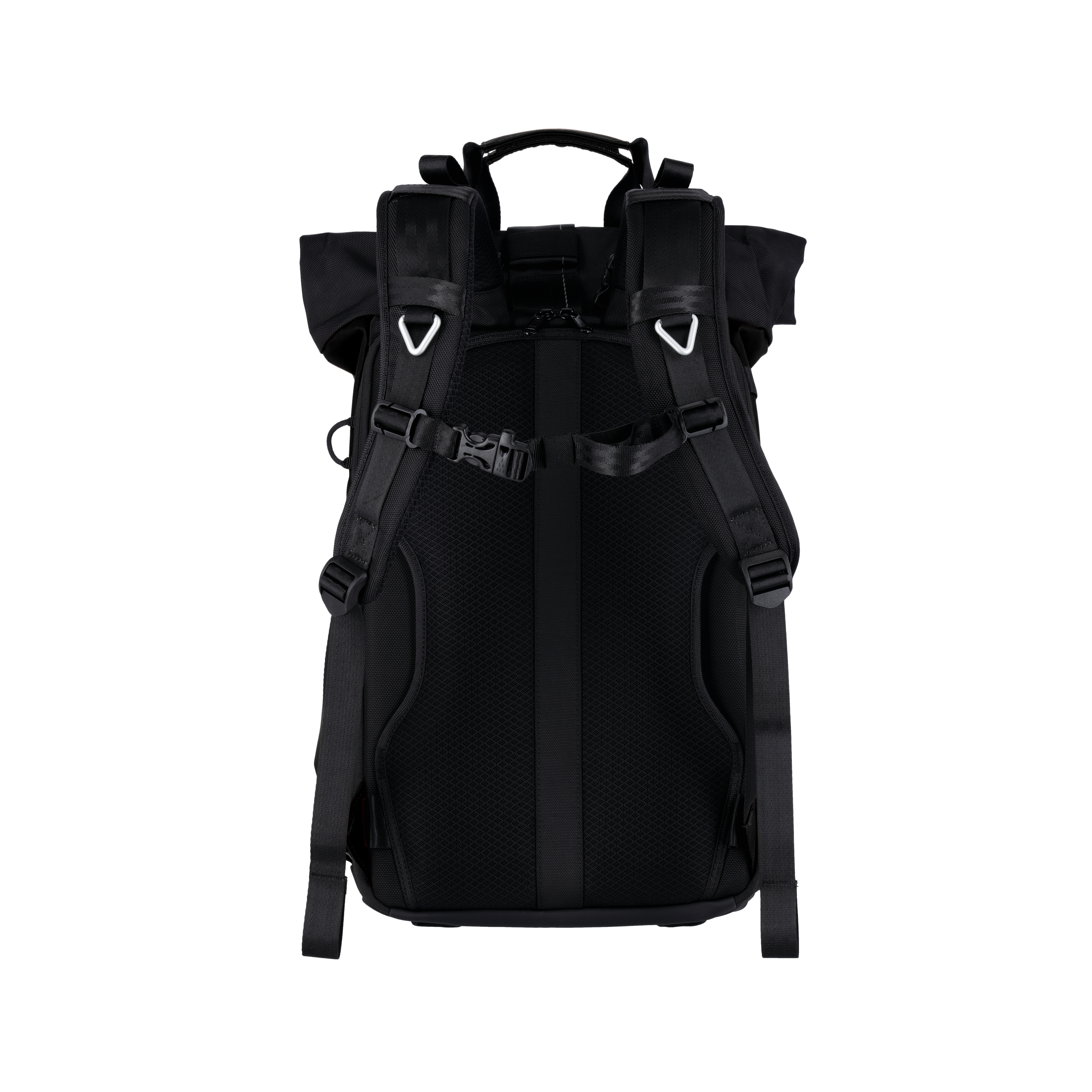 Rückansicht eines schwarzen Rucksacks mit gepolsterten Trägern und Schnallen.