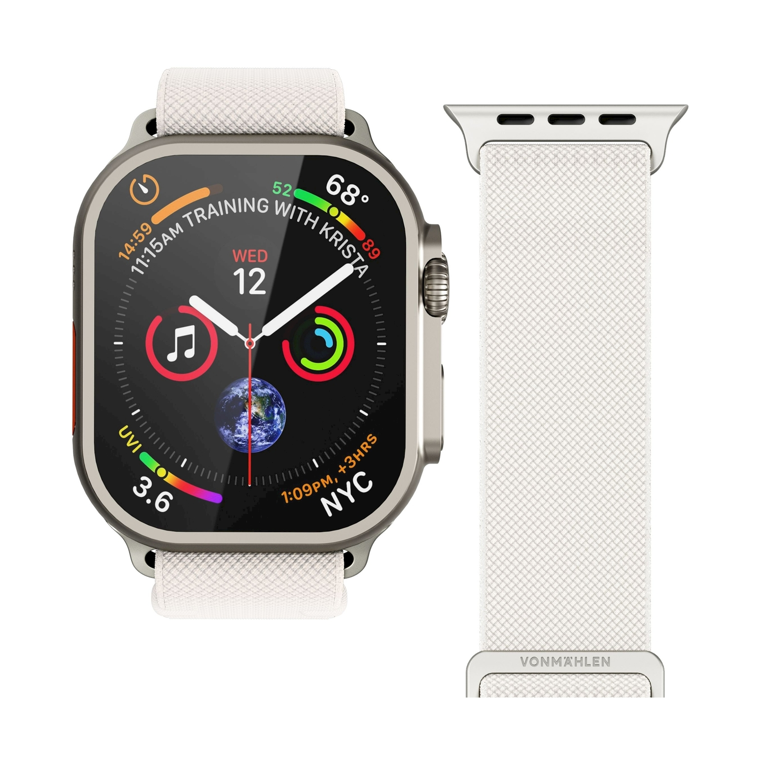 Uno smartwatch argentato con cinturino bianco, accanto a un cinturino bianco separato.