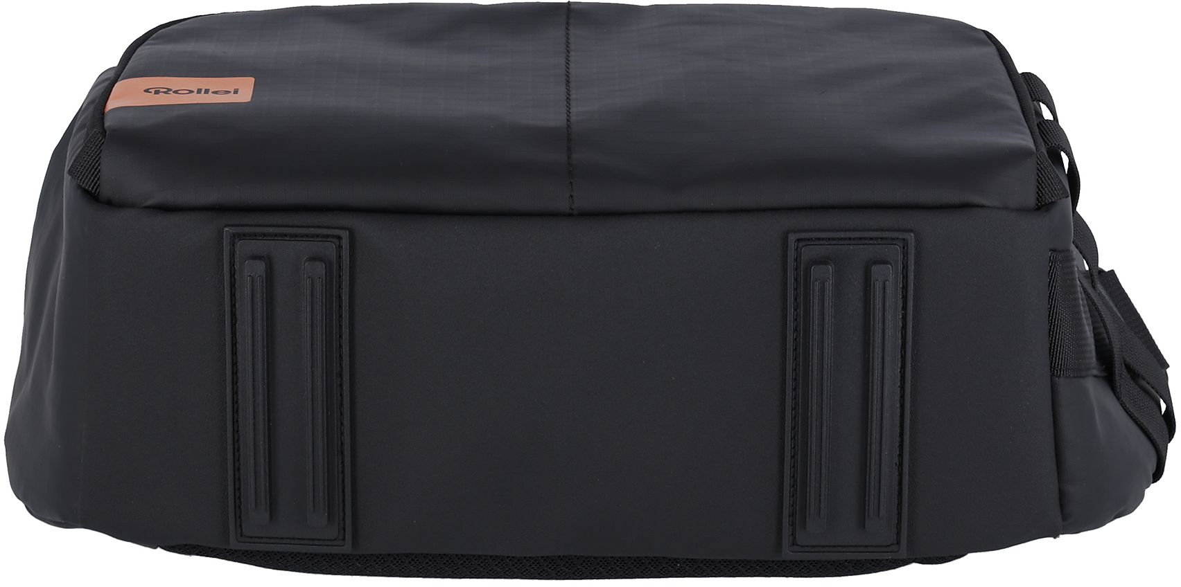Sac à dos noir avec logo Rollei marron et poignées caoutchoutées.