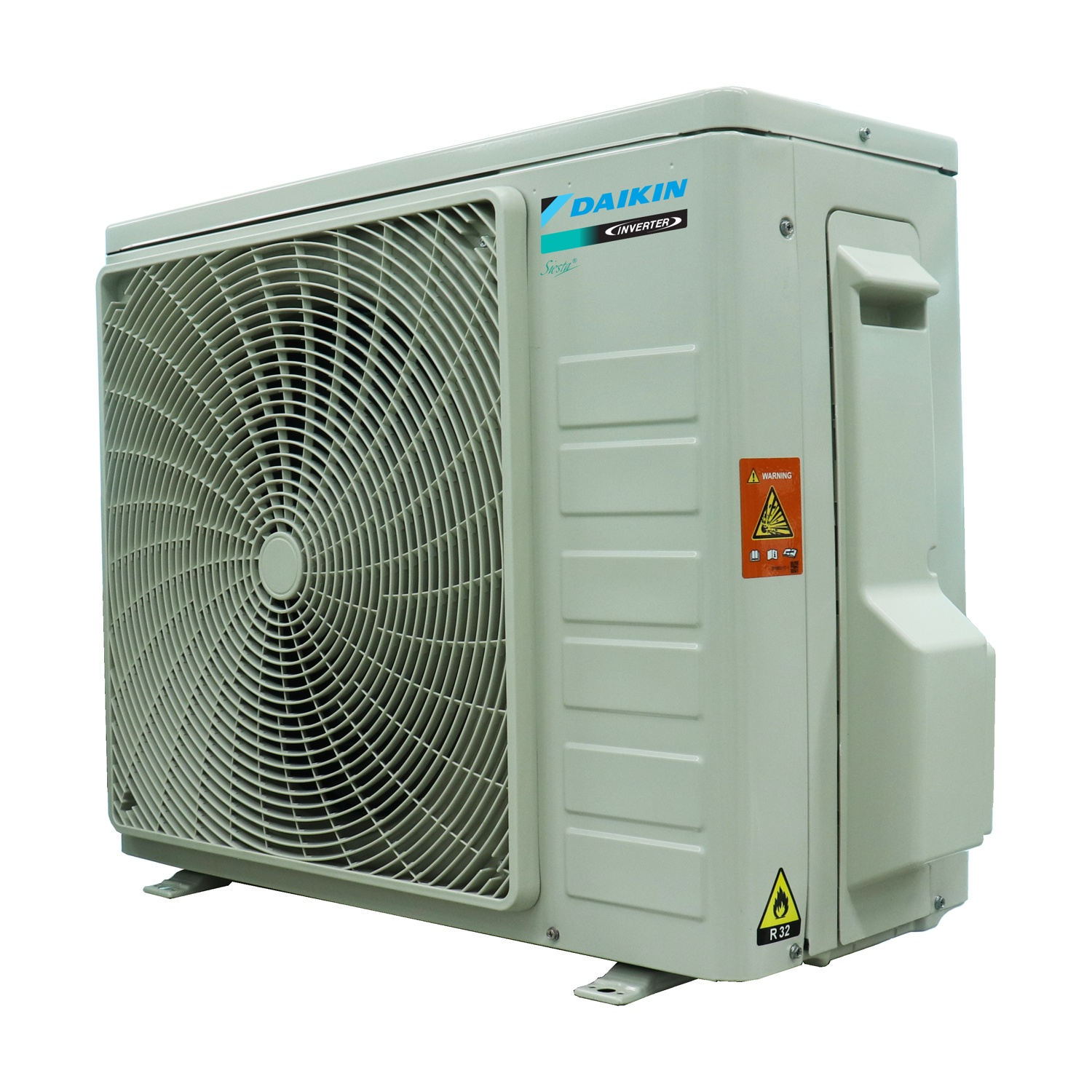 Unità esterna condizionatore bianco con griglia ventola e logo Daikin.