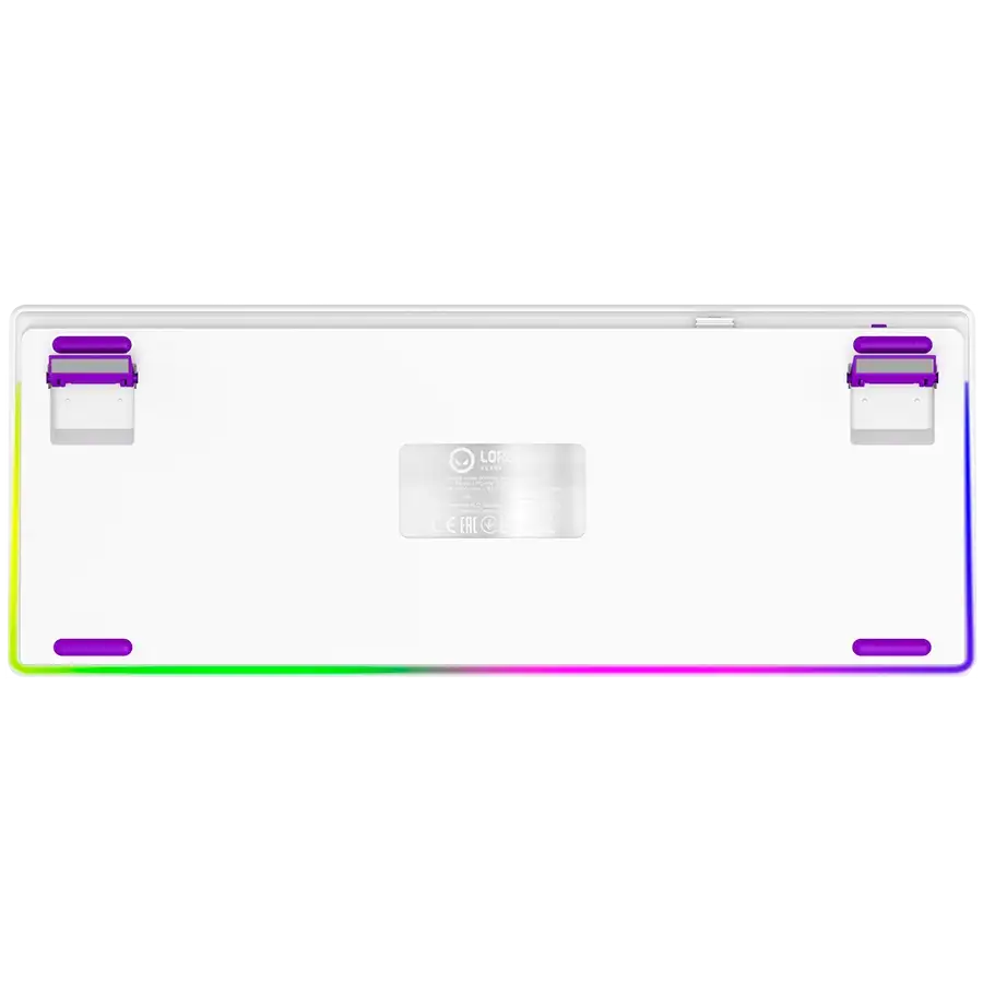 Egy fehér billentyűzet alsó része lila lábakkal és RGB világítással.
