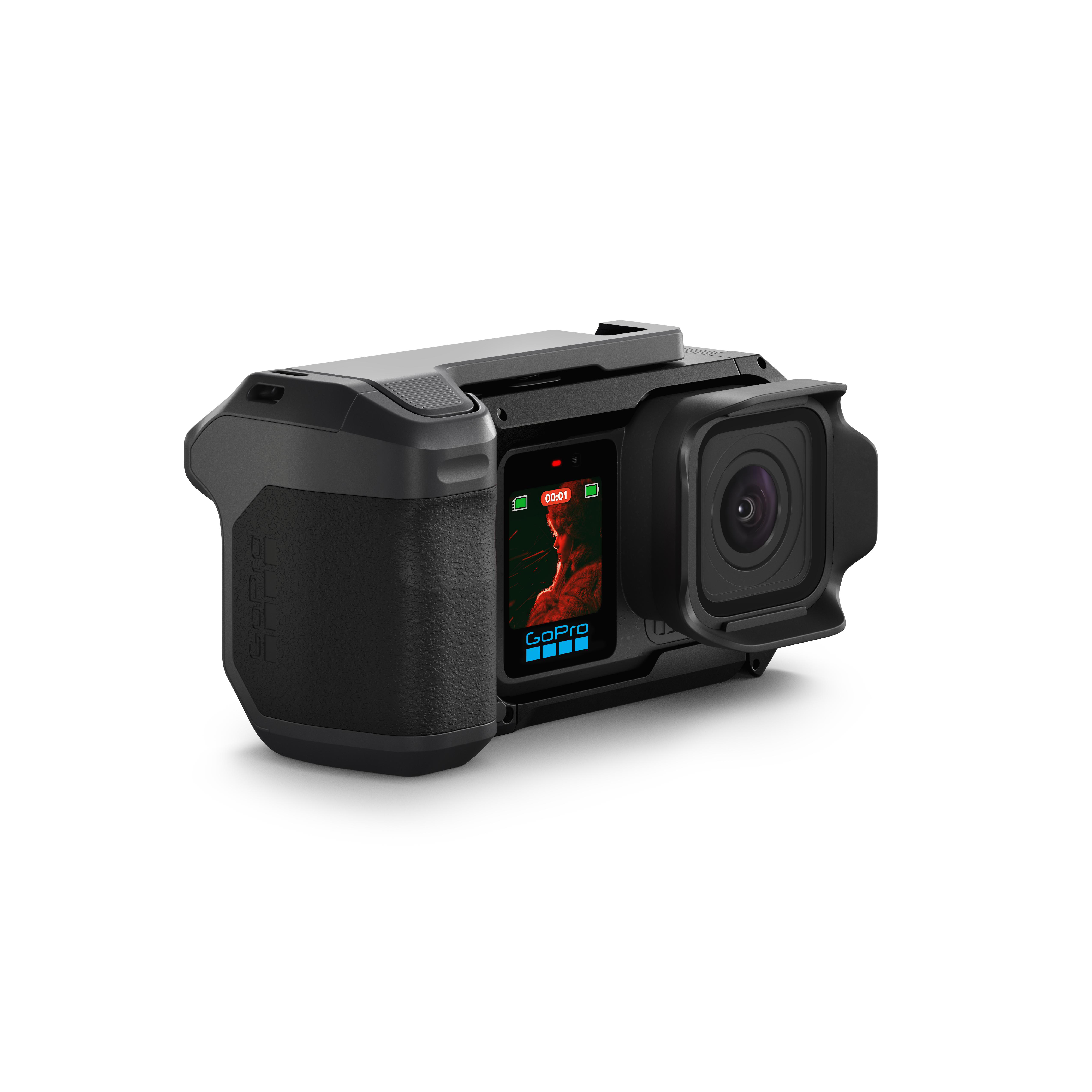 Schwarze GoPro-Kamera mit Objektiv und kleiner Bildschirm-Anzeige.