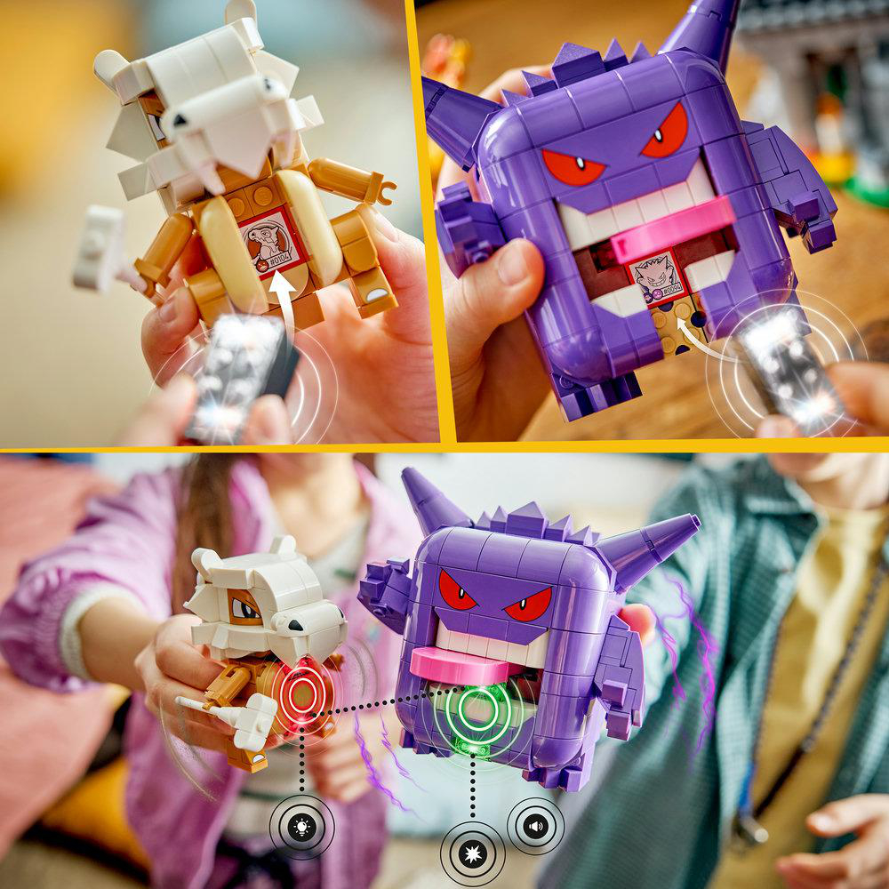 LEGO Pokemon-Modelle von Cubone und Gengar werden von Händen gehalten. Interaktive Lichter und Geräusche werden gezeigt.