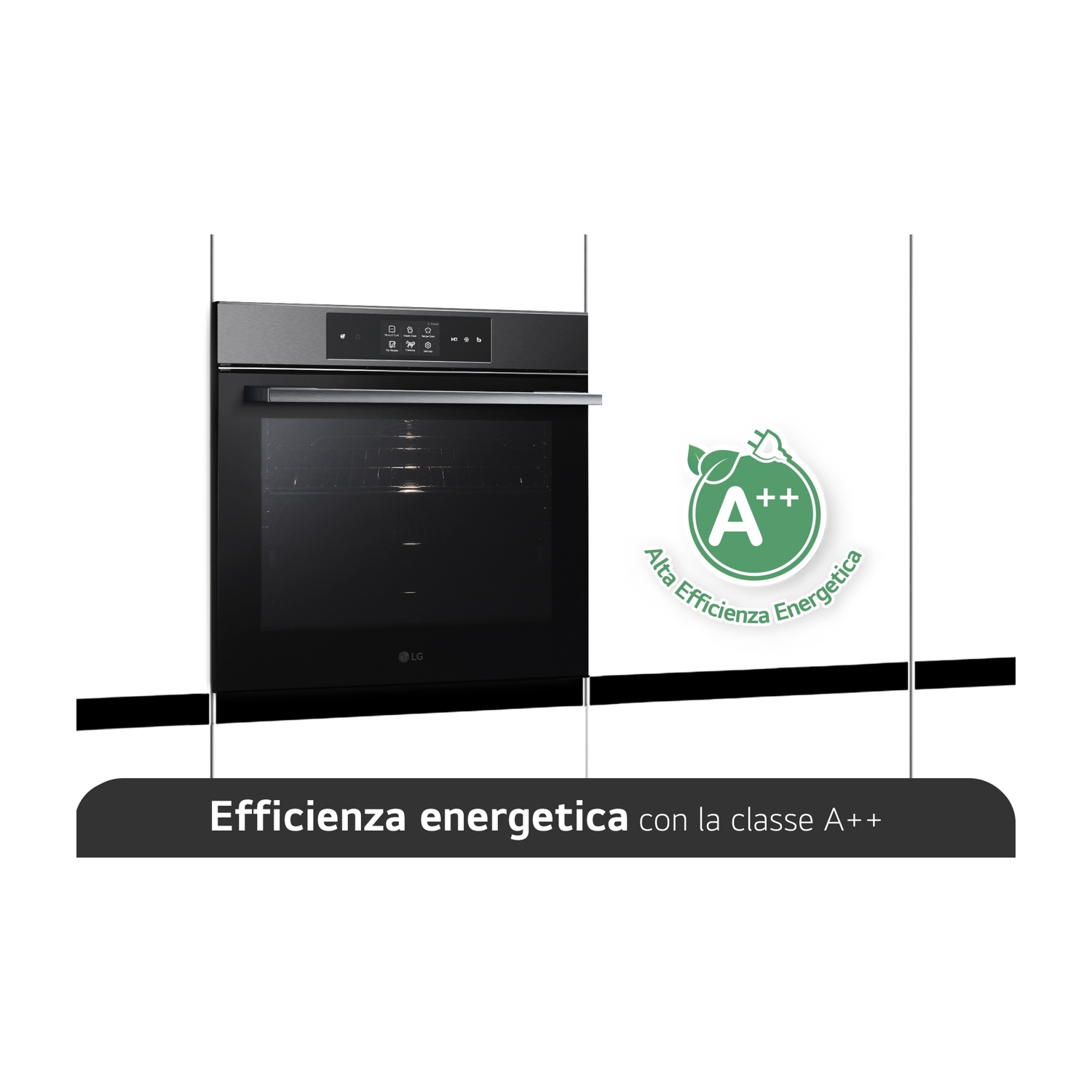 Un forno moderno con etichetta di efficienza energetica A++ e testo in italiano.