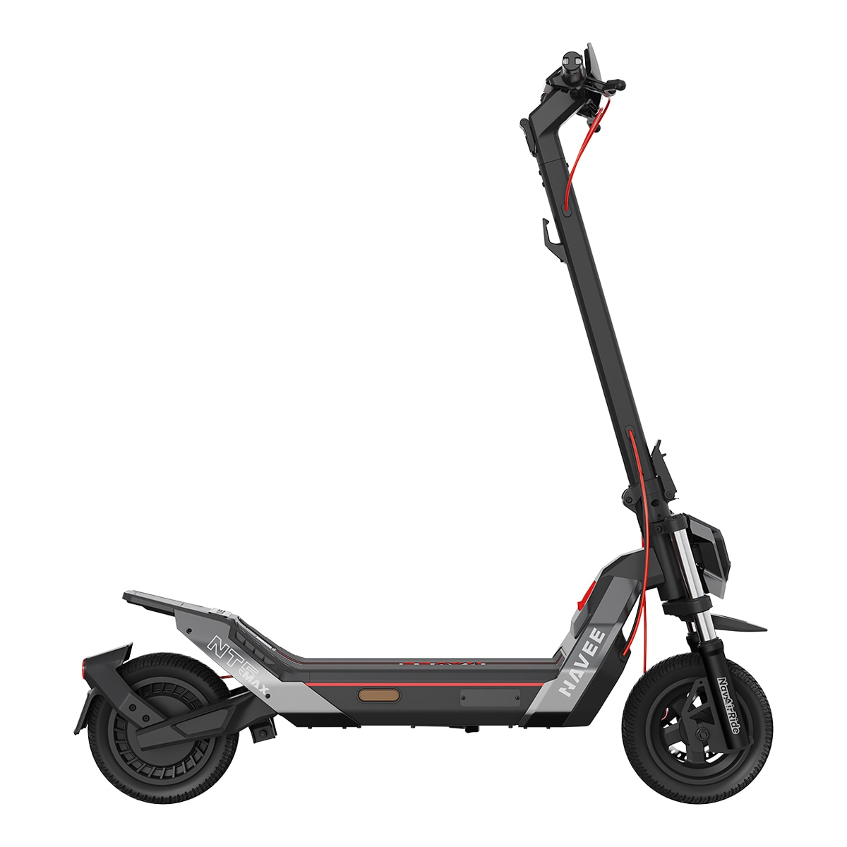 Un patinete eléctrico negro con detalles rojos sobre fondo blanco.