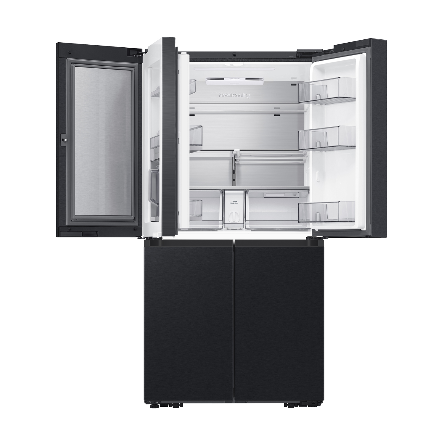 Refrigerador negro con puertas abiertas, interior vacío e iluminado. Enfriamiento metálico.