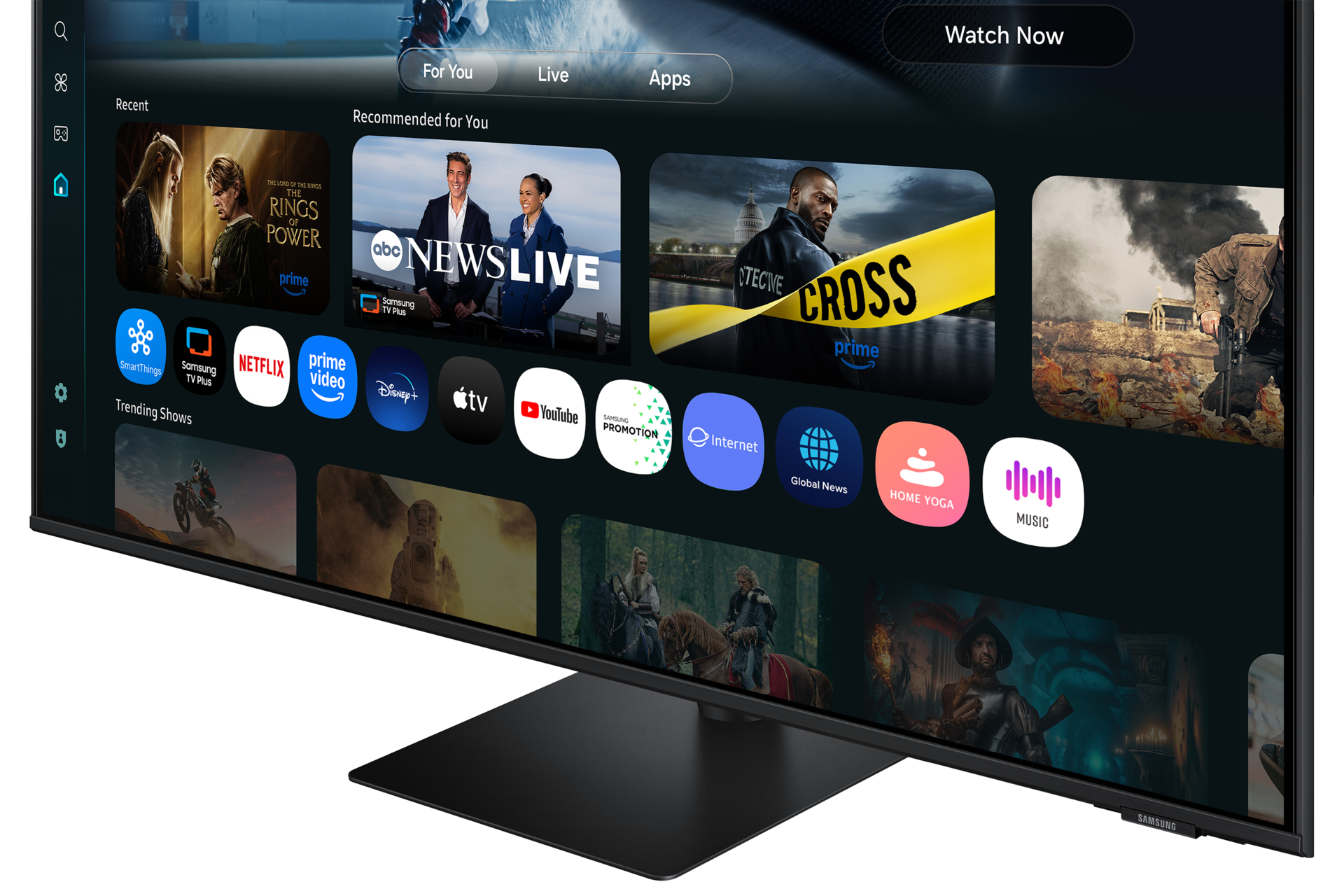Ein Fernsehbildschirm zeigt eine App-Oberfläche mit Titeln wie 'News Live' und 'Lord of the Rings'.