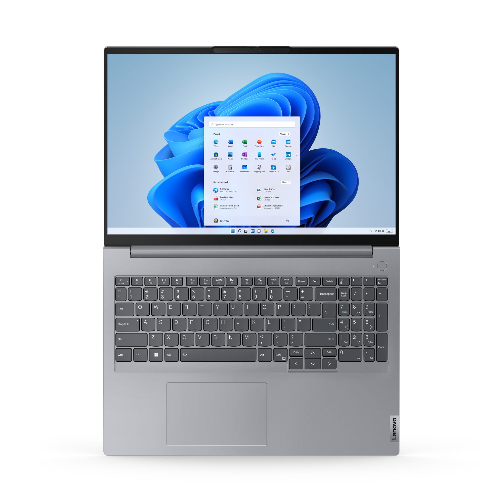 Szary laptop Lenovo z systemem Windows 11 na ekranie.