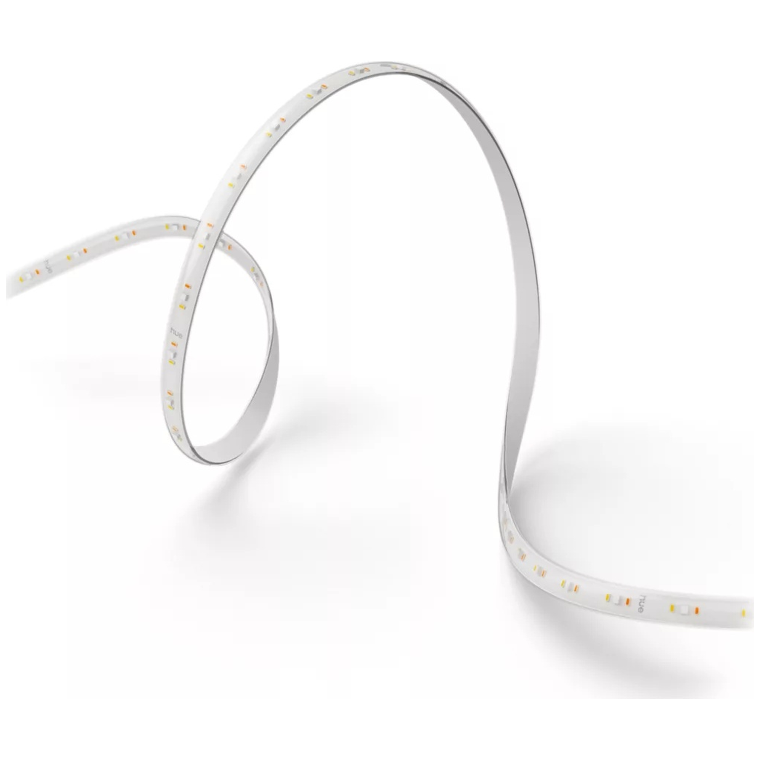 Een witte LED-lichtstrip met kleine lampjes, die zich tot een lus buigt.
