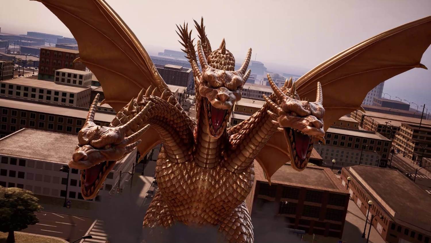 Un dragón dorado de tres cabezas vuela sobre una ciudad con muchos edificios.