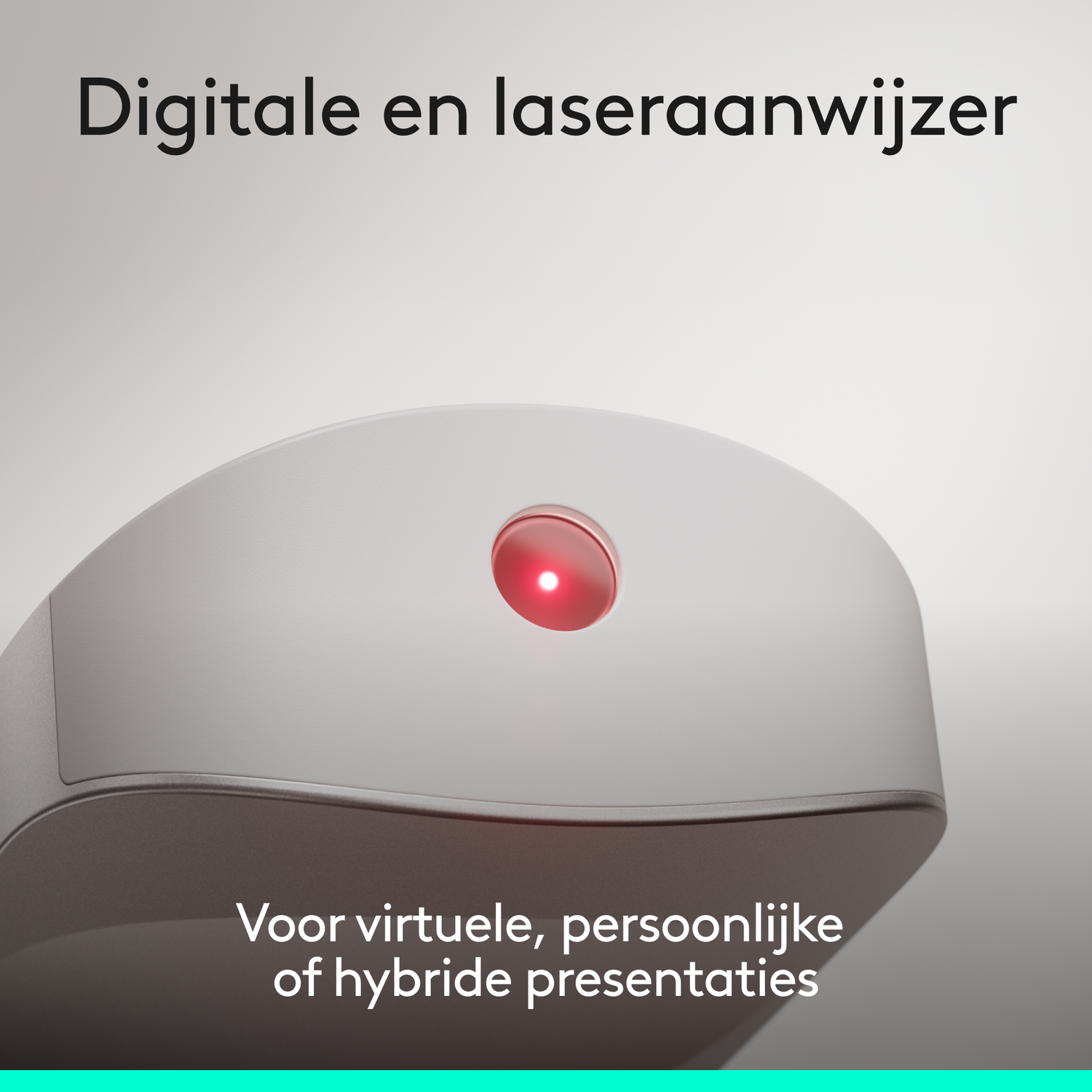 Een zilveren laserpointer met rood licht, voor virtuele en persoonlijke presentaties.