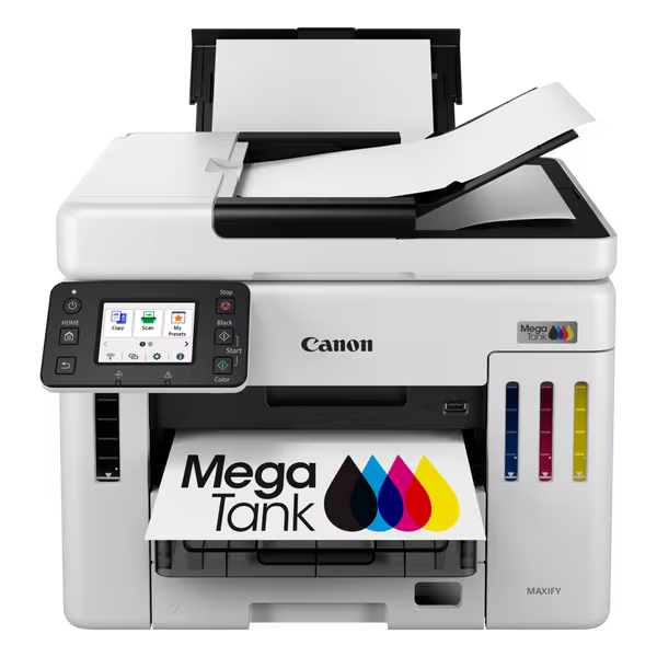 Biała drukarka Canon Mega Tank Maxify z zadrukowanym papierem i zbiornikami na tusz.