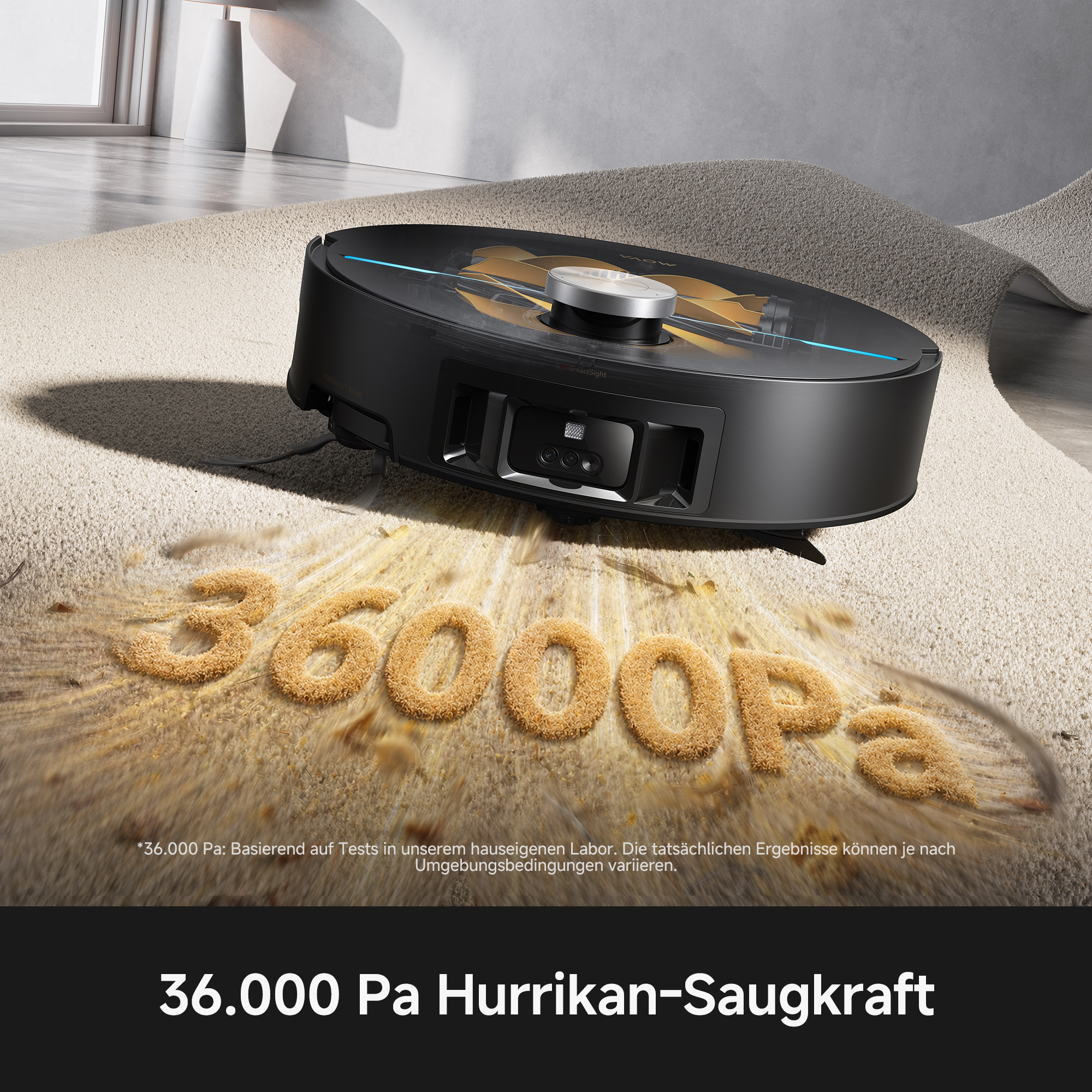 Ein schwarzer Saugroboter saugt Krümel vom Teppich. 36.000 Pa.