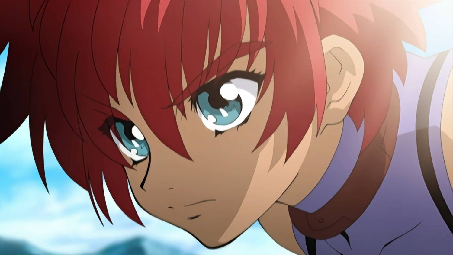 Primer plano de anime de una chica con pelo rojo y ojos azules.