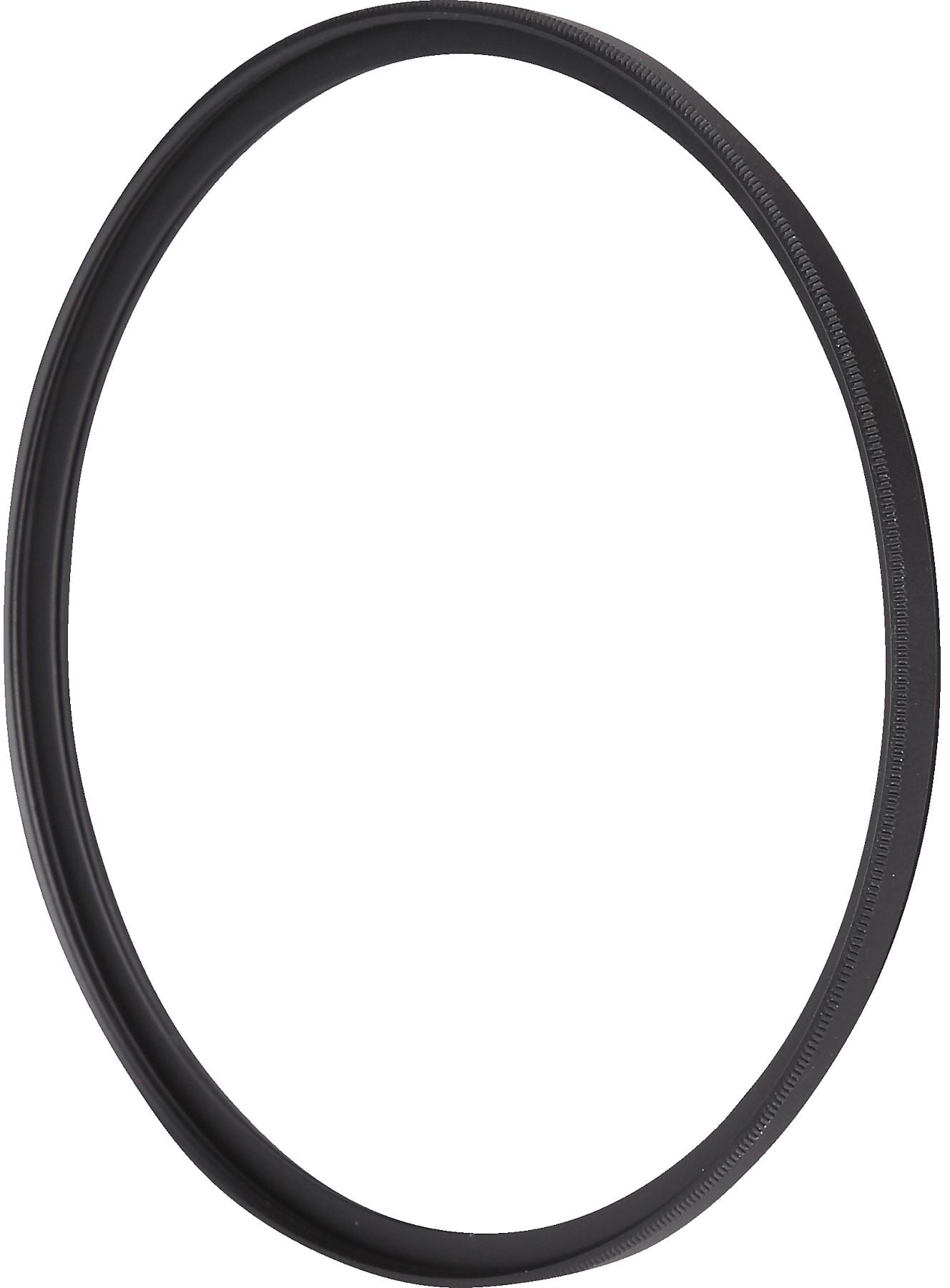 Un pneu de vélo noir et rond avec un motif de bande de roulement détaillé sur fond blanc.