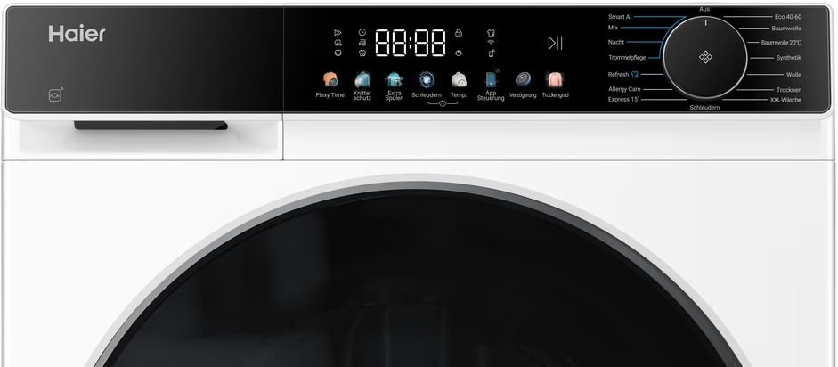 Bedienfeld einer Haier Waschmaschine mit digitaler Anzeige und Programmauswahl.
