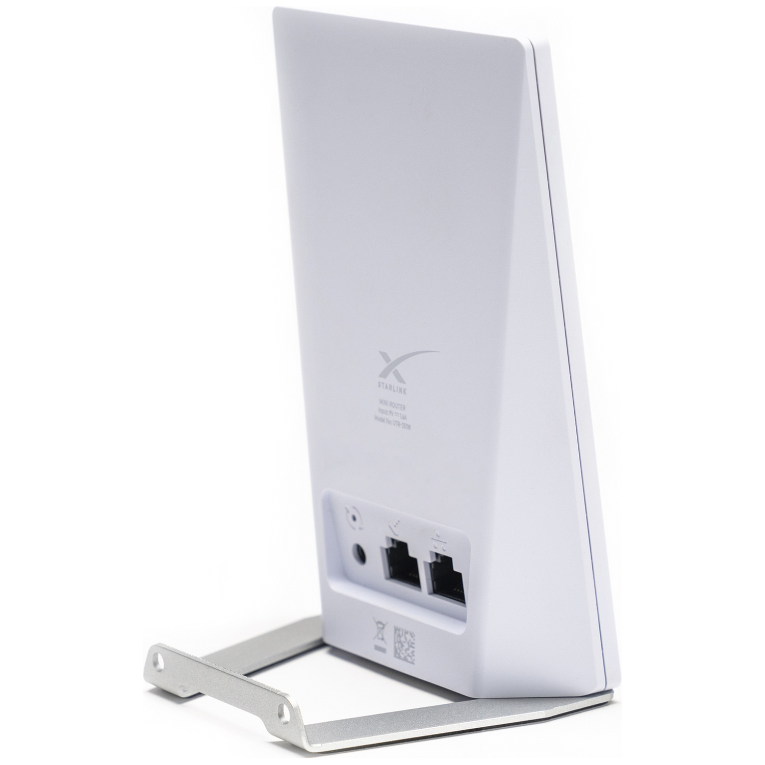 Un mini routeur Starlink blanc sur un support métallique, sur fond blanc.