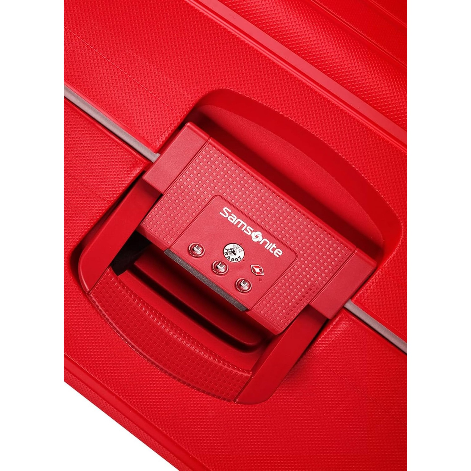 Una valigia Samsonite rossa che mostra il lucchetto TSA e la maniglia.