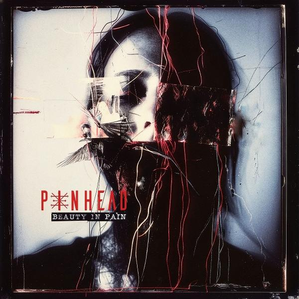 Abstraktes Porträt mit roten und weißen Linien und Text: "PINHEAD BEAUTY IN PAIN".