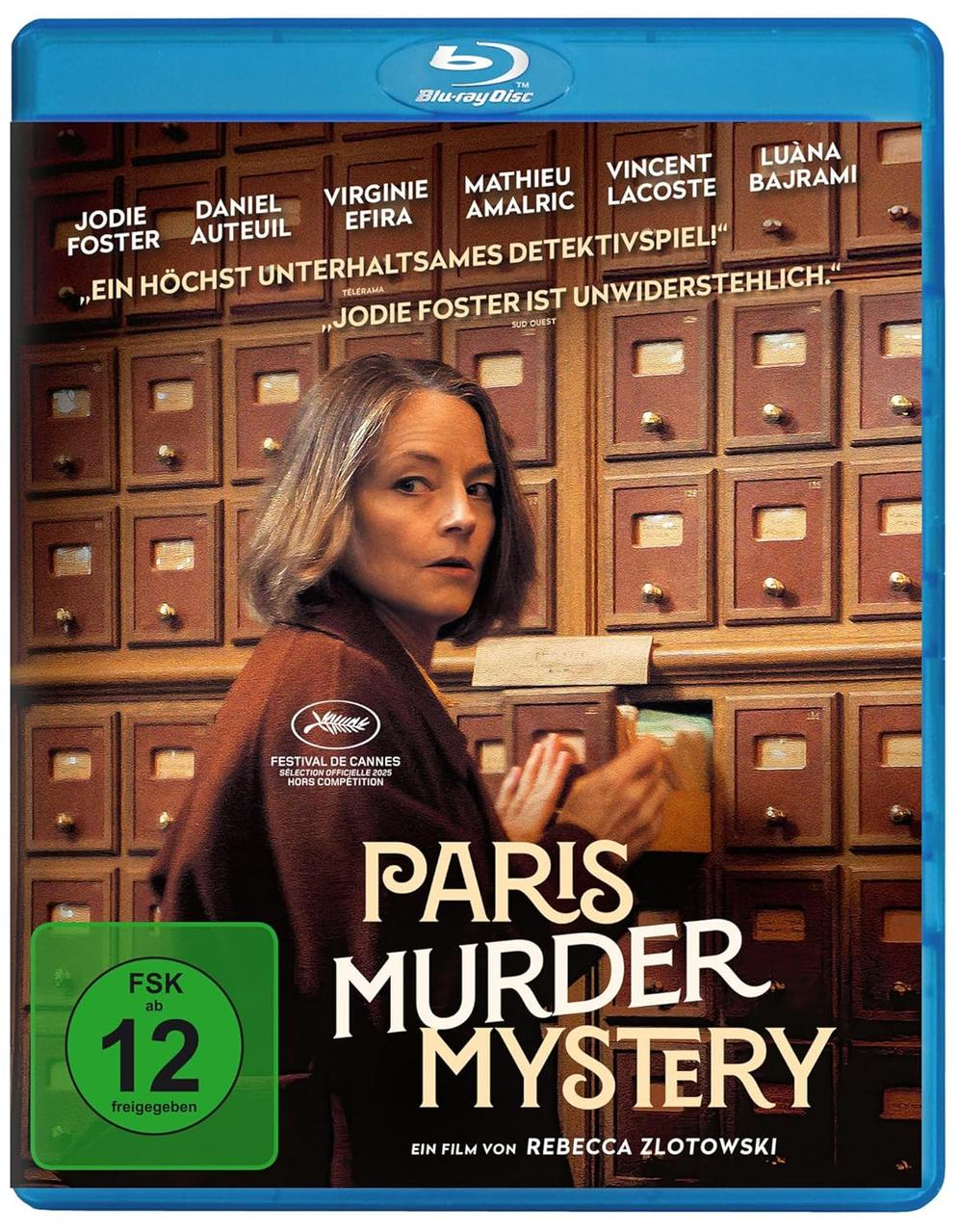 Blu-ray-Hülle für "Paris Murder Mystery" mit Jodie Foster vor Holzfächern.