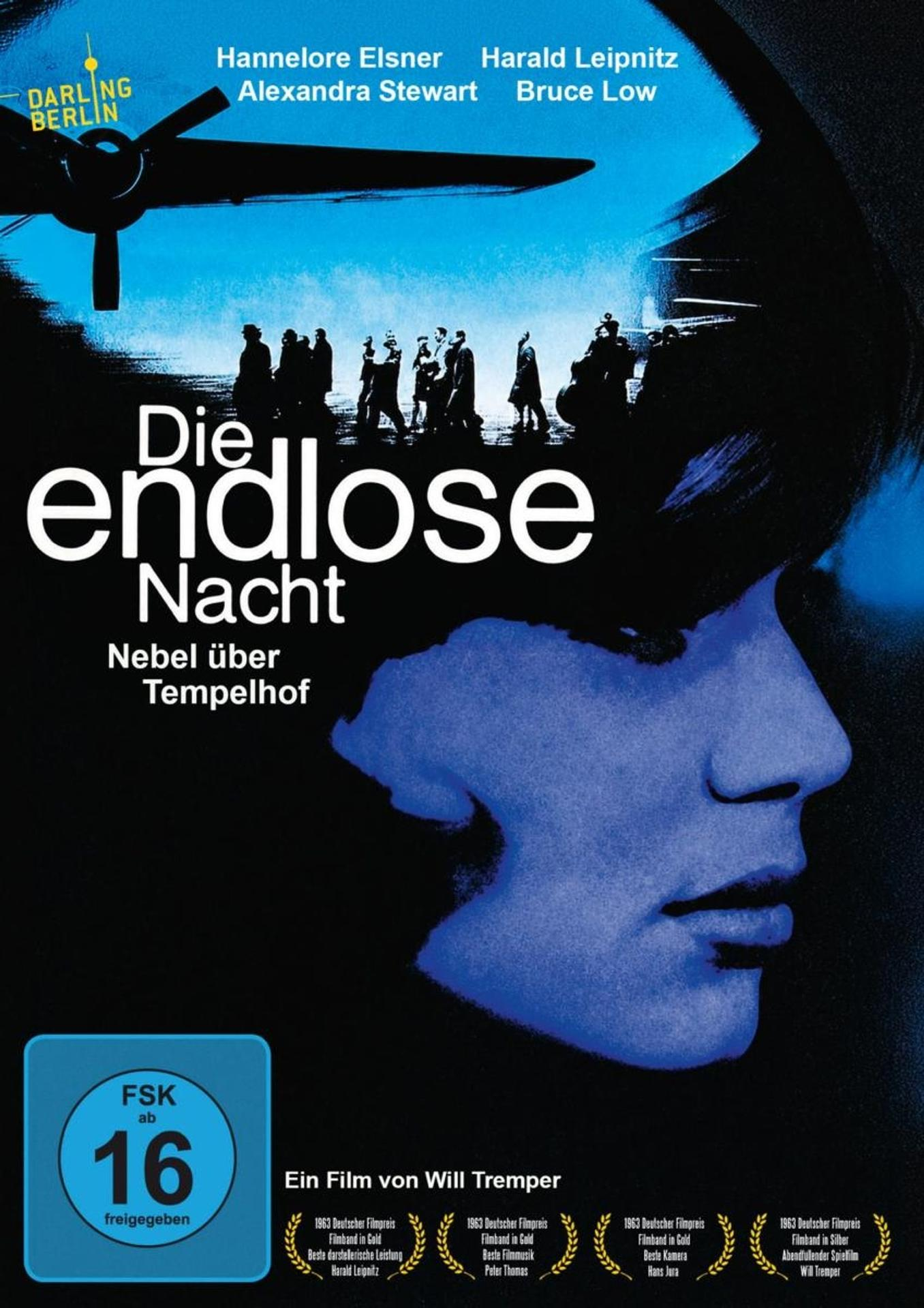 Filmplakat mit Silhouette einer Gruppe vor blauem Himmel, Titel und Namen.