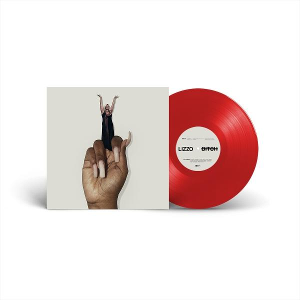 Rote Schallplatte neben Albumcover mit Hand und Lil' Kim auf einem Finger.