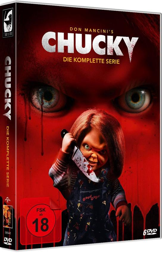 Chucky hält ein blutiges Messer. Große Augen blicken aus dem roten Hintergrund.