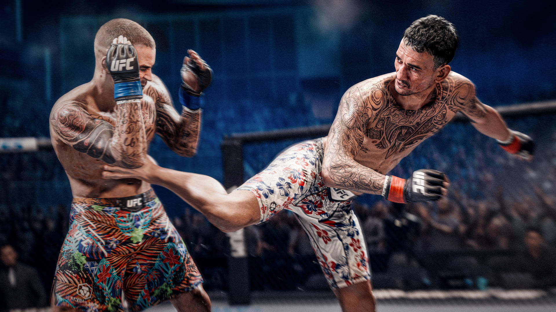 Zwei MMA-Kämpfer mit Tattoos im Kampf, einer tritt zu, im Hintergrund ist Publikum.