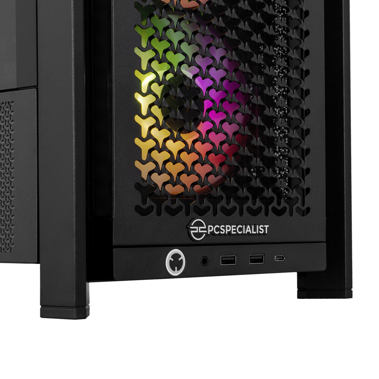 Ein schwarzes PC-Gehäuse mit Herz-Muster und RGB-Beleuchtung.