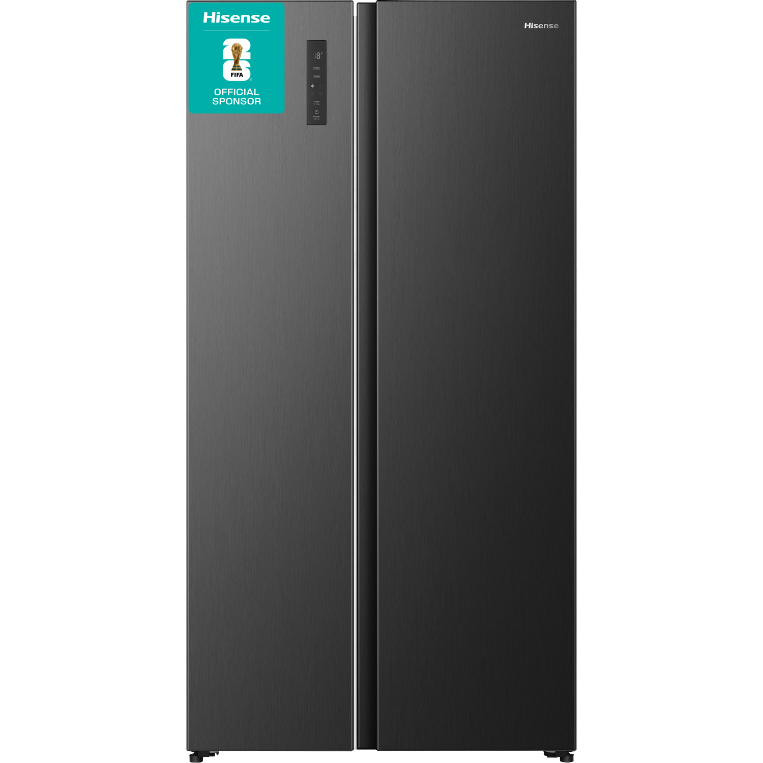 Een zwarte Hisense koelkast met een FIFA sponsorbadge.