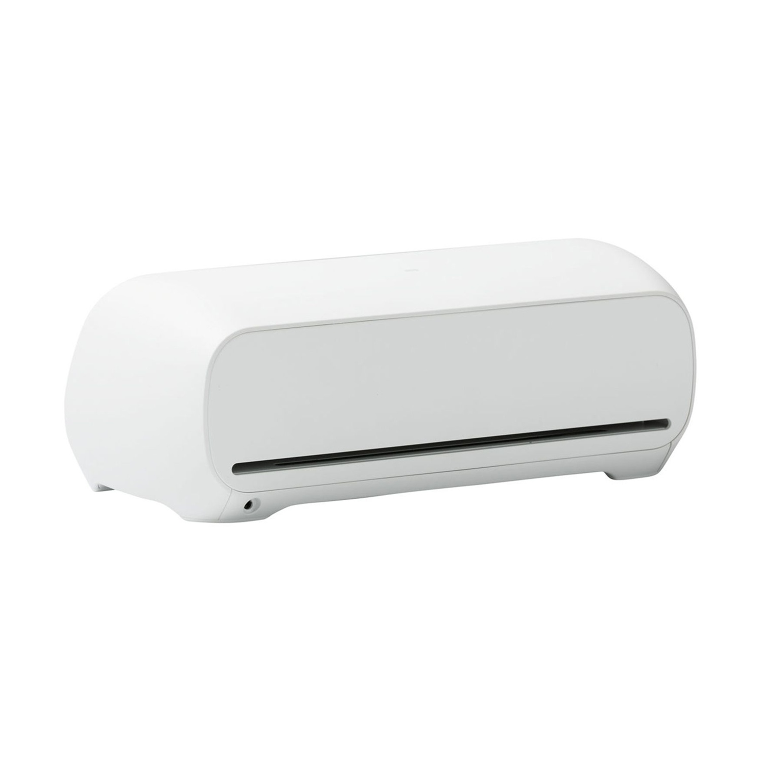 Un condizionatore bianco con angoli arrotondati e fessure di ventilazione.