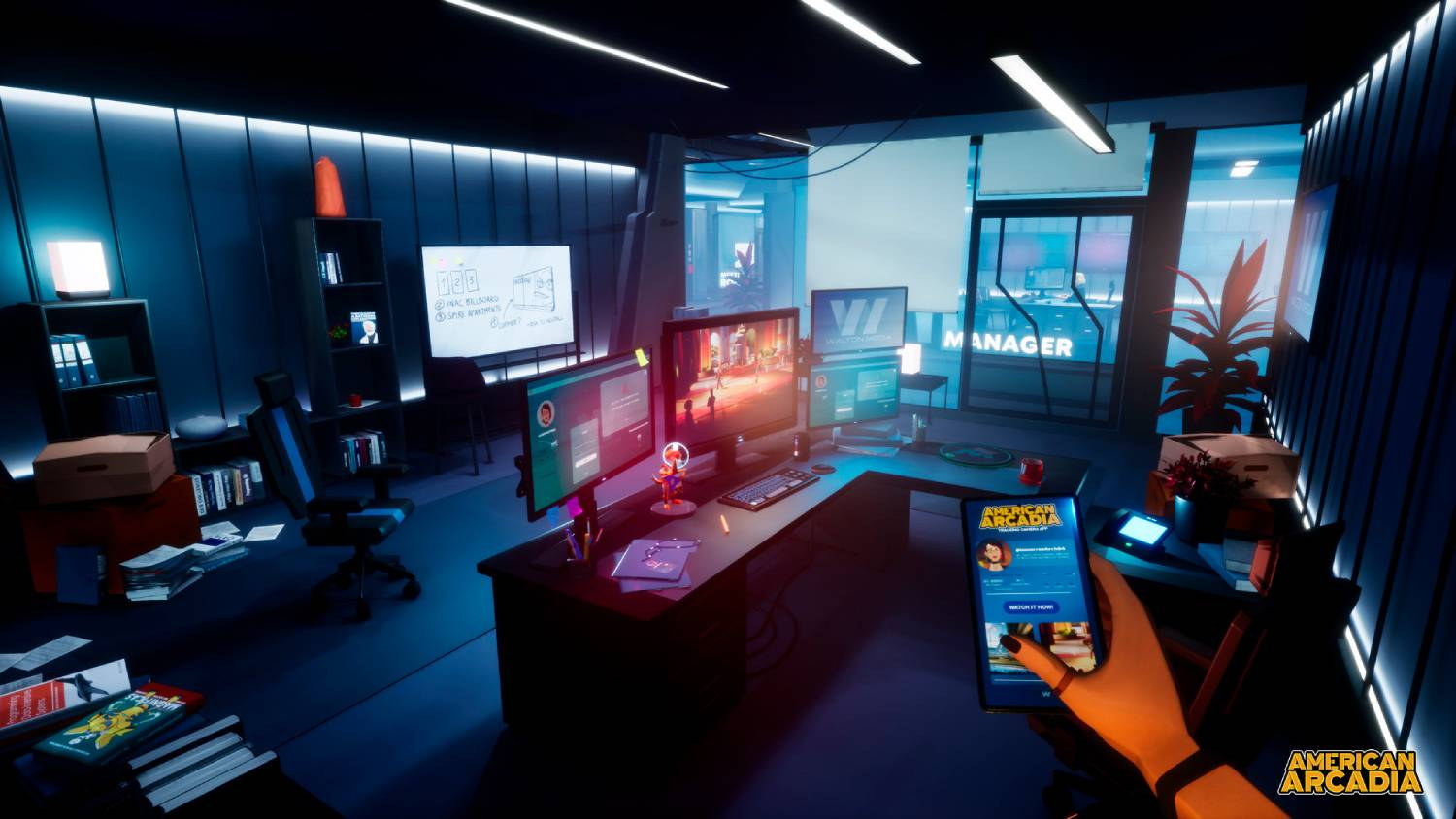 Un espacio de oficina con varios monitores, un teclado y una mano sosteniendo un smartphone.