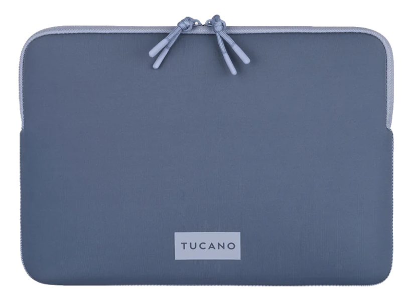 Funda gris para portátil con dos cremalleras y logo Tucano.