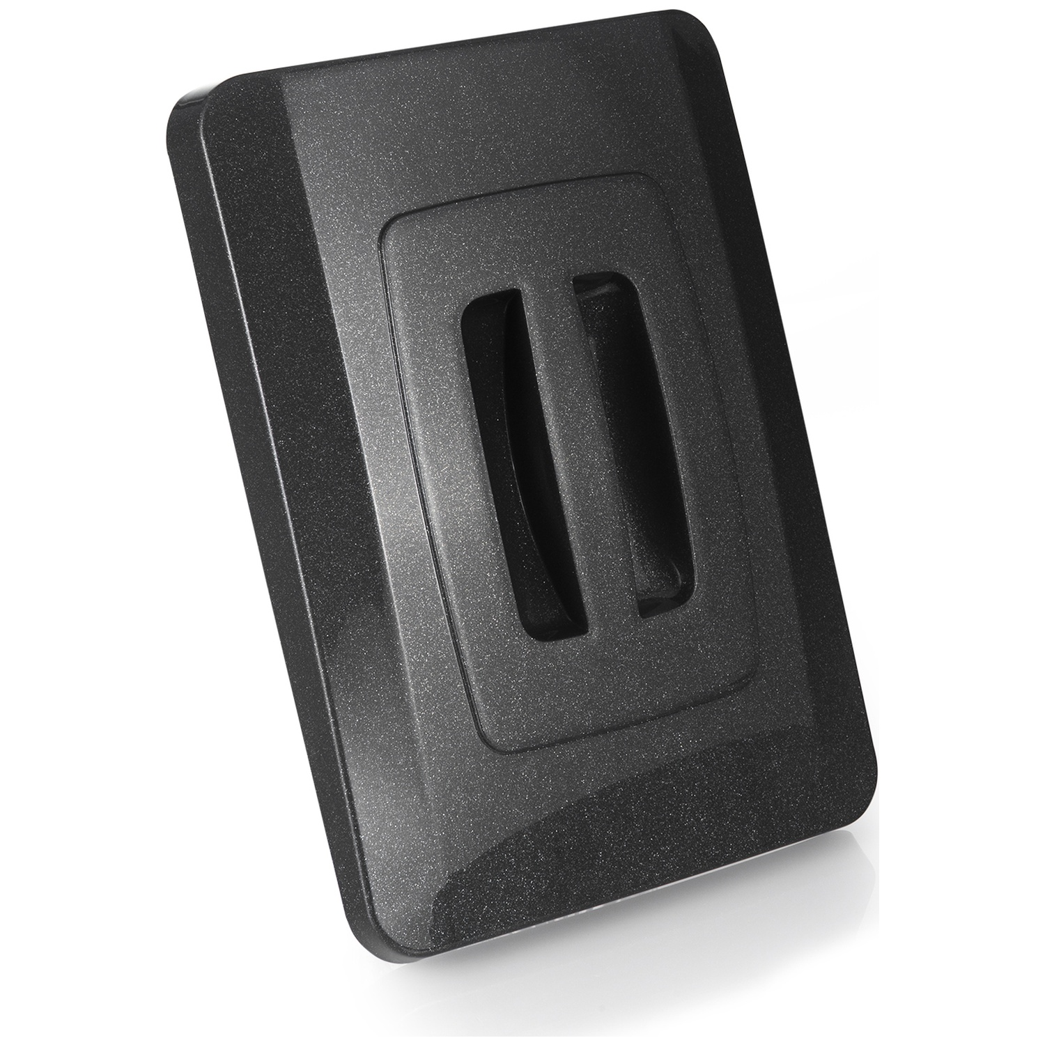 Un objet rectangulaire sombre avec un renfoncement rectangulaire au centre.