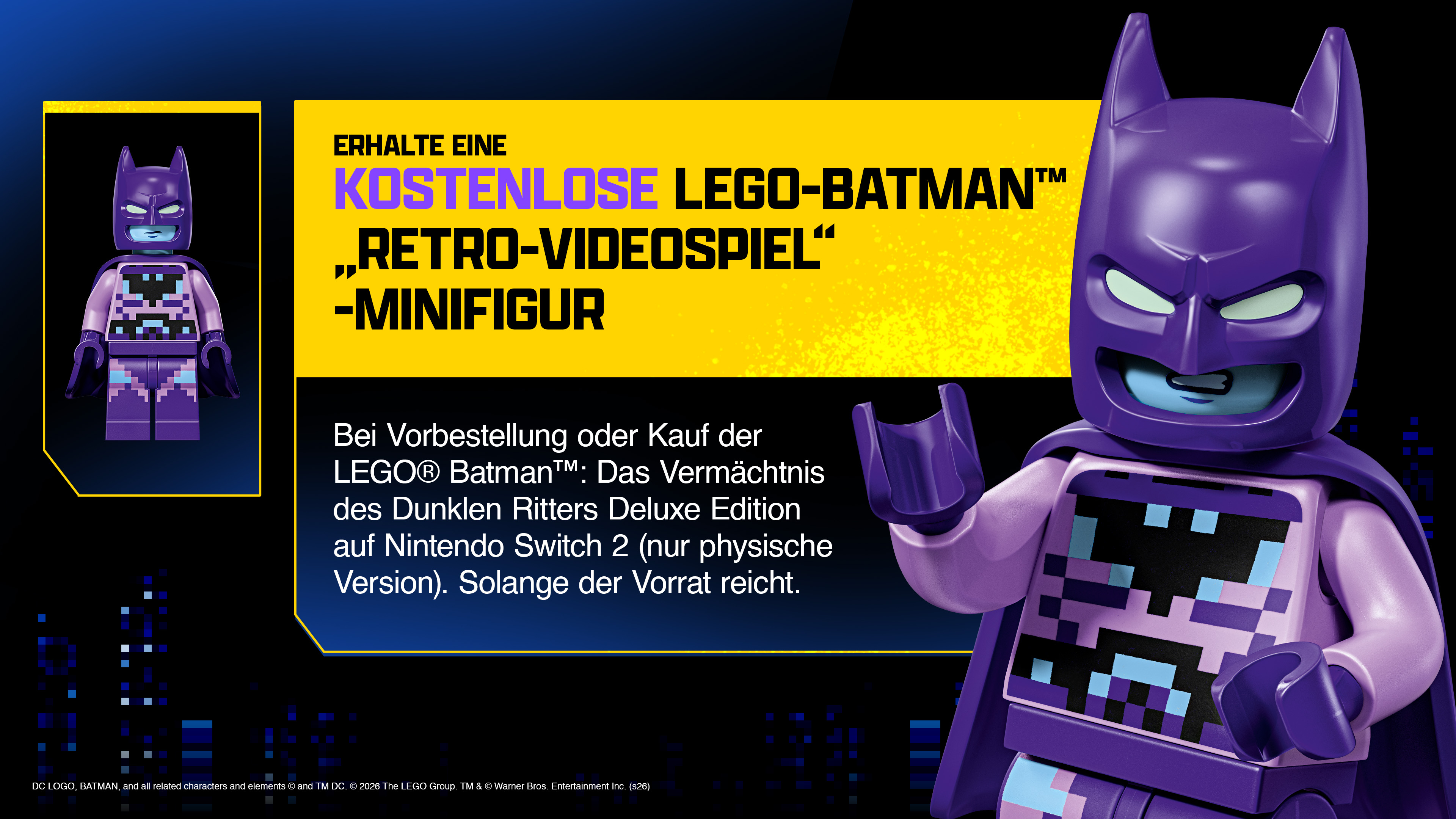 Lila LEGO Batman Minifigur mit Retro-Pixel-Design auf gelbem und blauem Hintergrund.