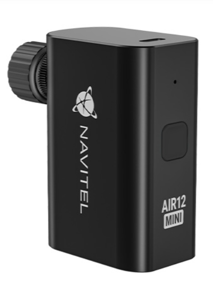Czarny Navitel Air12 Mini z pokrętłem i logo.