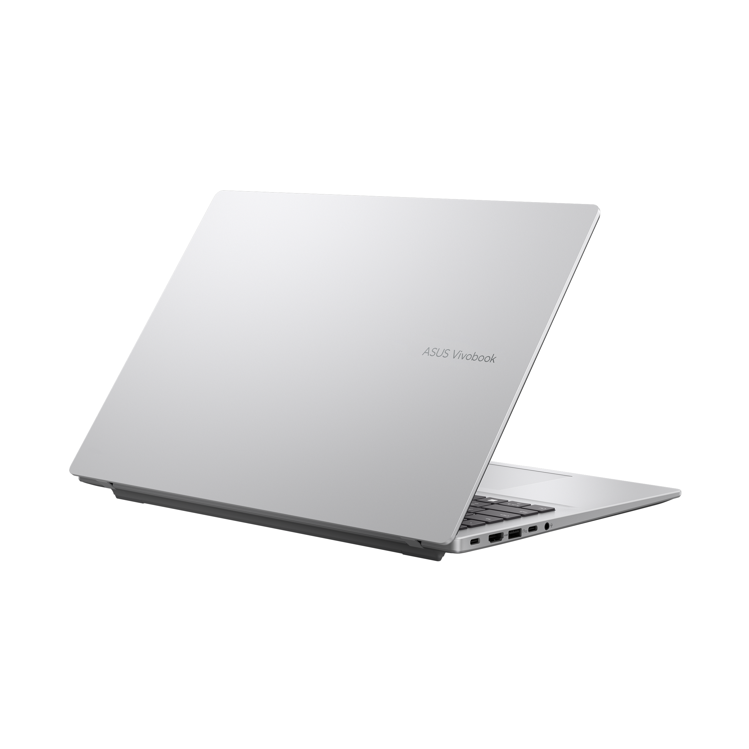 Silbernes ASUS Vivobook Laptop, teilweise geöffnet, zeigt Tastatur und Anschlüsse.