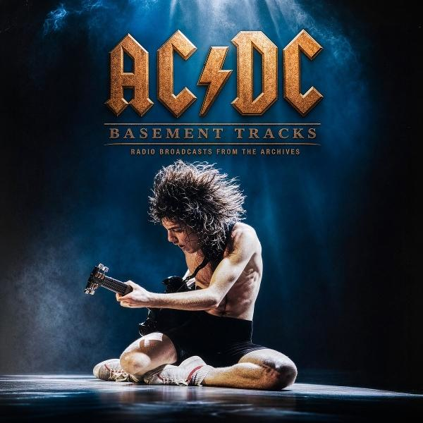 AC/DC "Basement Tracks" Albumcover mit einem Mann, der Gitarre spielt.